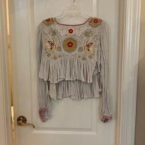 Free People long sleeved crop top size medium